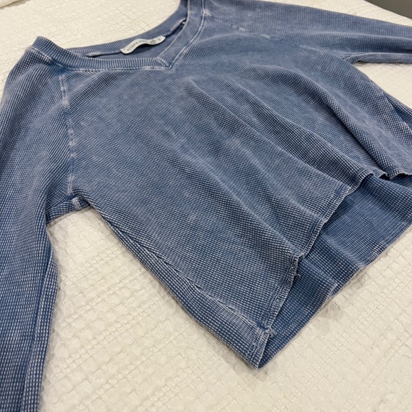 Cutest Altar'd State/Free People style - Waffle Knit, V-neck, cropped, small - Picture 2 of 4